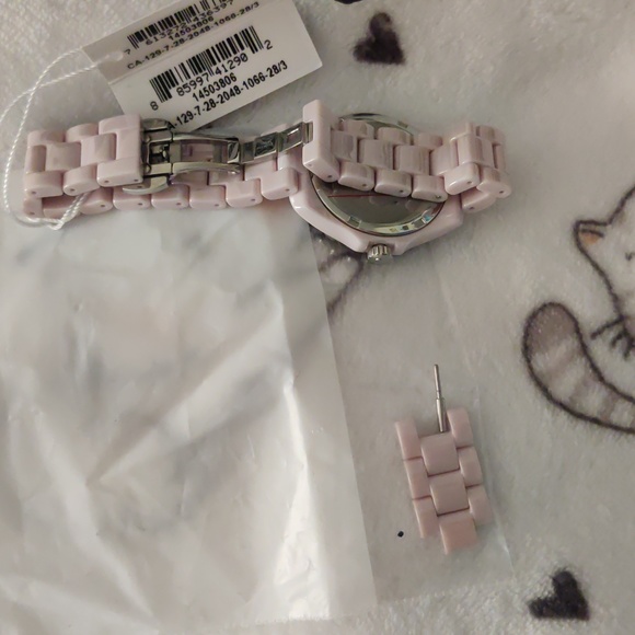 Coach Women's Preston blush ceramic stainless steel bracelet watch - Picture 4 of 8